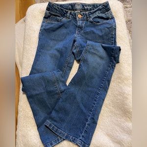SO girls size 12 bootcut jeans with adjustable waist.